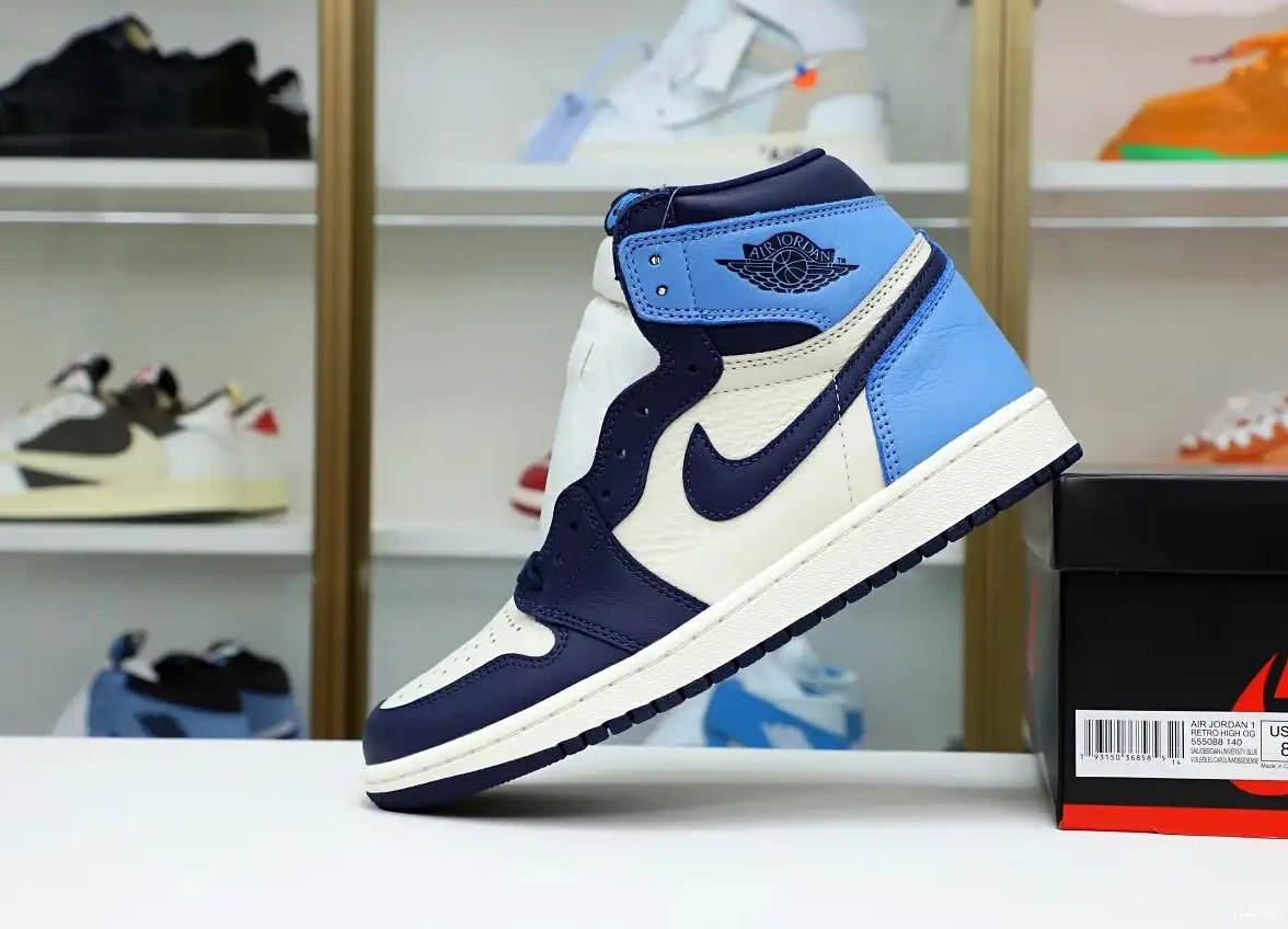 RETRO OG HIGH 'OBSIDIAN' AIR 1 JORDAN 0405